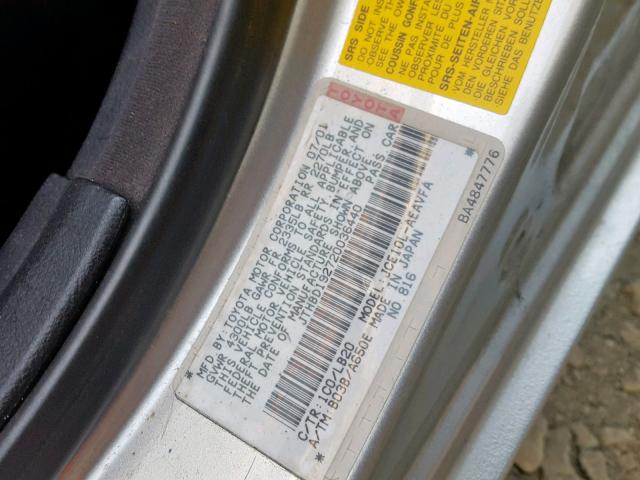 JTHBD192720036440 - 2002 LEXUS IS 300 SILVER photo 10