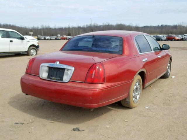 1LNFM82W3WY660361 - 1998 LINCOLN TOWN CAR S RED photo 4