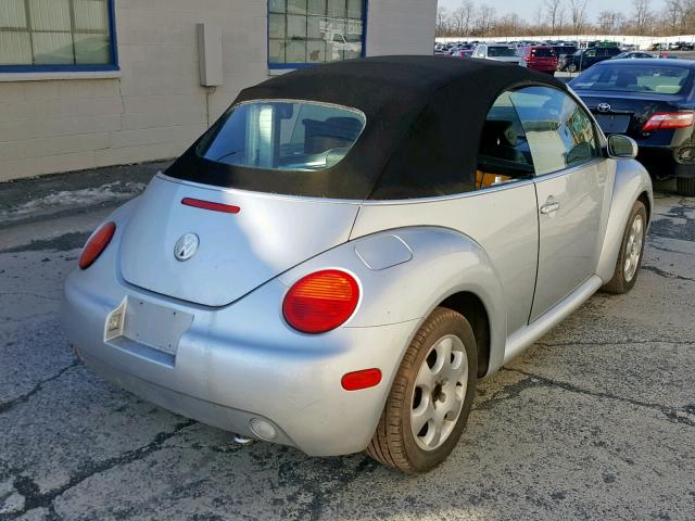 3VWCK21Y83M332127 - 2003 VOLKSWAGEN NEW BEETLE Silber Foto 4