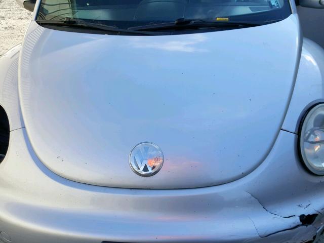 3VWCK21Y83M332127 - 2003 VOLKSWAGEN NEW BEETLE Silber Foto 7