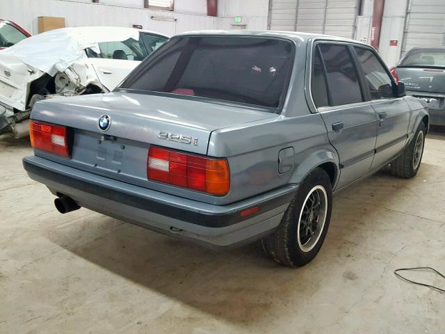 WBAAD2303K8848424 - 1989 BMW 325 I AUTO BLUE photo 4