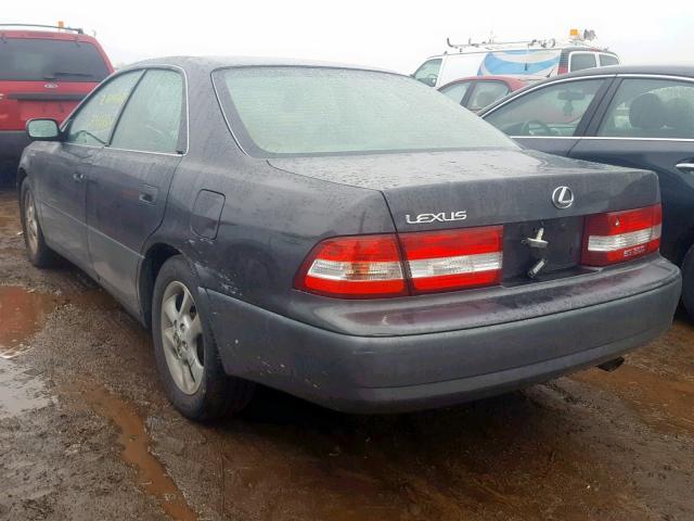 JT8BF28G4Y0269679 - 2000 LEXUS ES 300 GRAY photo 3