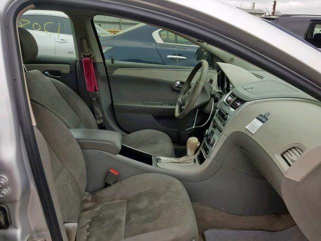 1G1ZB5E11BF336099 - 2011 CHEVROLET MALIBU LS SILVER photo 5