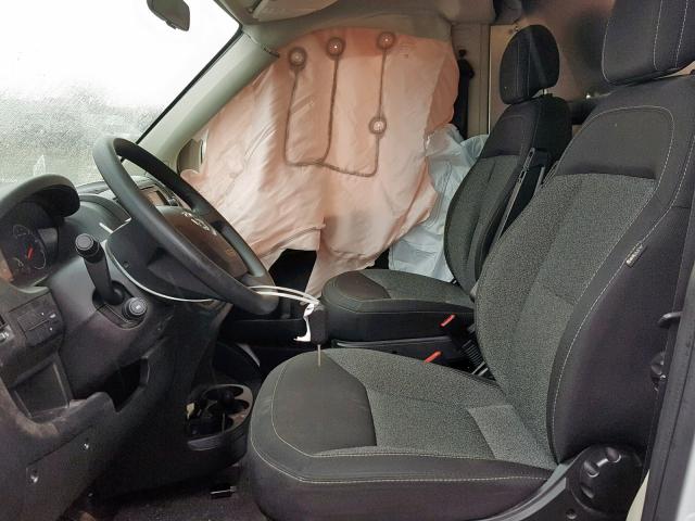 3C6TRVDG9HE538049 - 2017 RAM PROMASTER 白色 照片 5