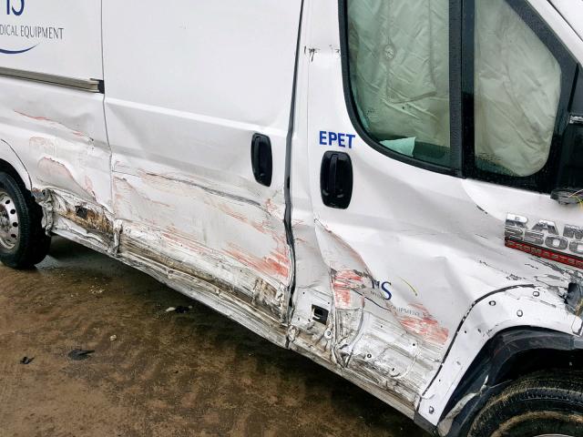 3C6TRVDG9HE538049 - 2017 RAM PROMASTER 白色 照片 9