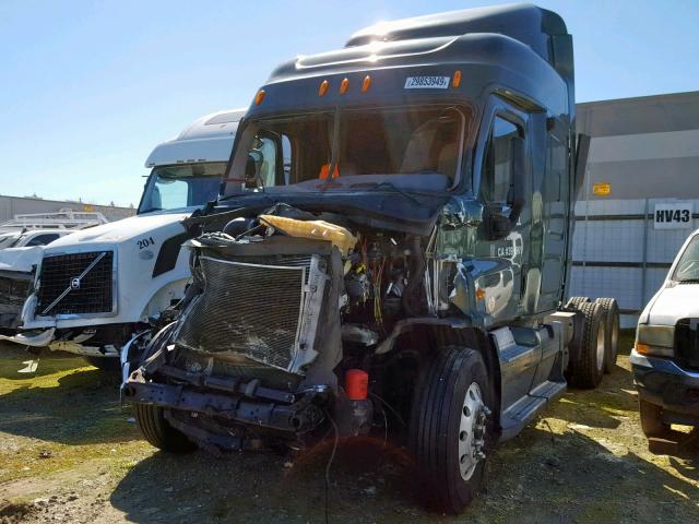 1FUJGHDV9CSBA4992 - 2012 FREIGHTLINER CASCADIA 1 GREEN photo 2