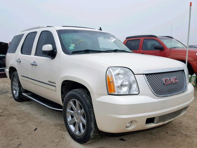 1GKS1EEF7DR241706 - 2013 GMC YUKON DENA WHITE photo 1