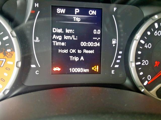 ZACCJBAB5JPH26809 - 2018 JEEP RENEGADE S მწვანე ფოტო 8