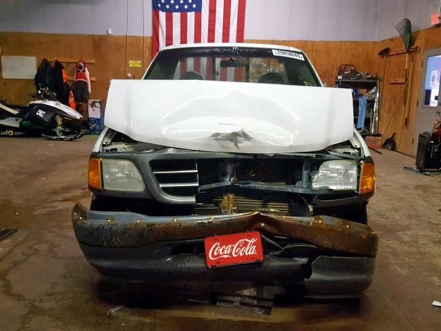 2FTRF172X4CA19852 - 2004 FORD F-150 HERI WHITE photo 9