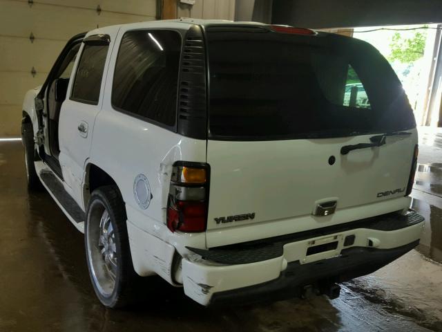 1GKEK63U45J185824 - 2005 GMC YUKON DENA WHITE photo 3