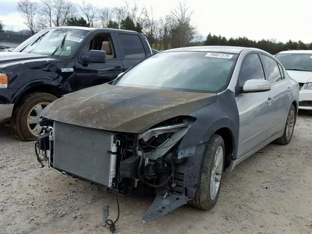 1N4BL2AP1AN548302 - 2010 NISSAN ALTIMA SR SILVER photo 2