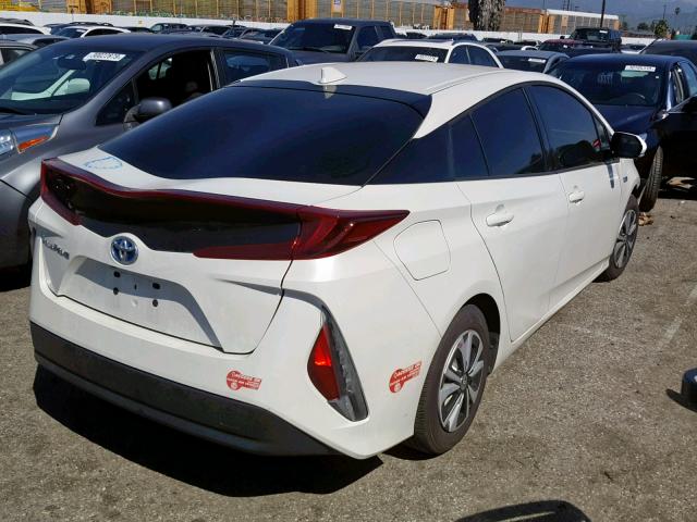 JTDKARFPXH3055211 - 2017 TOYOTA PRIUS PRIM 白色 照片 4