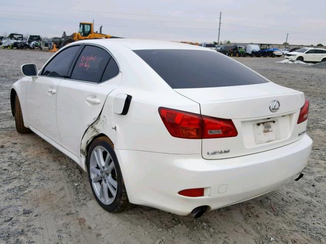 JTHBK262562018089 - 2006 LEXUS IS 250 WHITE photo 3