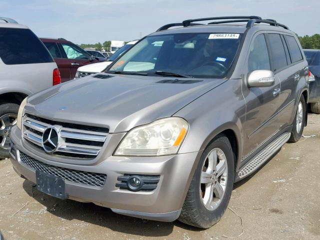 4JGBF71E67A145456 - 2007 MERCEDES-BENZ GL 450 4MA SILVER photo 2