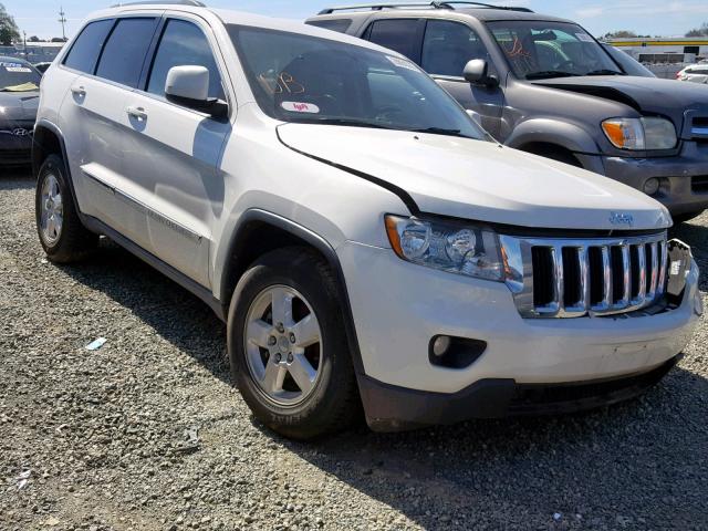 1C4RJEAG5CC355732 - 2012 JEEP GRAND CHER WHITE photo 1