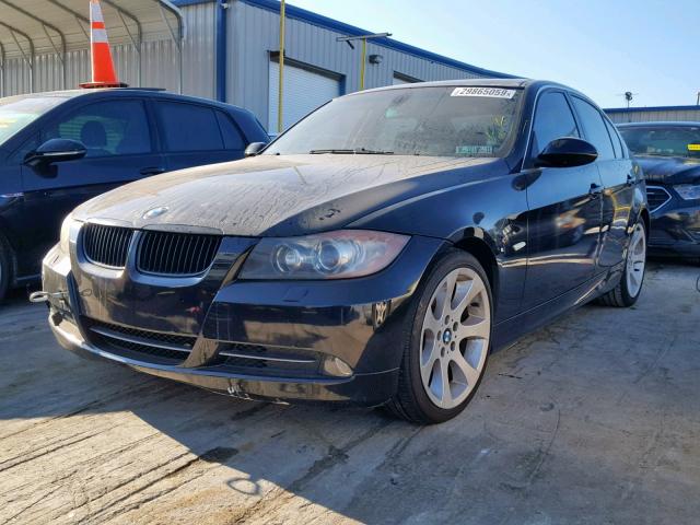 WBAVB33566KS32587 - 2006 BMW 330 I BLACK photo 2