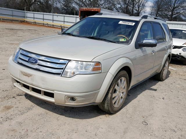 1FMDK06W18GA23132 - 2008 FORD TAURUS X L CREAM photo 2