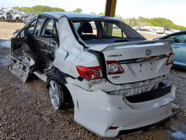 5YFBU4EE6DP133592 - 2013 TOYOTA COROLLA BA WHITE photo 3