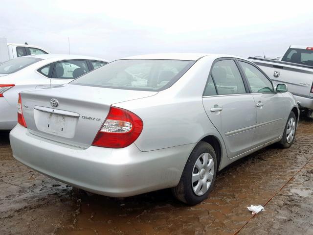 4T1BE32K22U624903 - 2002 TOYOTA CAMRY LE SILVER photo 4