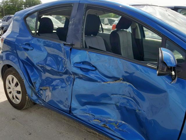 JTDKDTB33E1572140 - 2014 TOYOTA PRIUS C BLUE photo 9