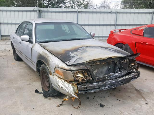 2FAFP73W1XX130269 - 1999 FORD CROWN VICT GRAY photo 1