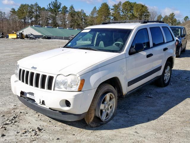 1J4GR48K55C721691 - 2005 JEEP GRAND CHER WHITE photo 2