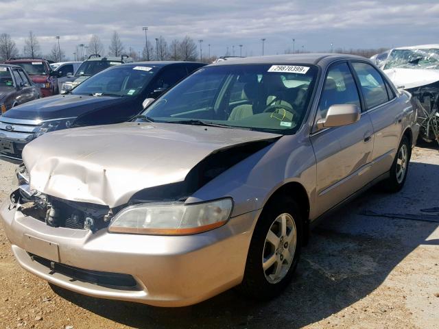 1HGCG5679YA116119 - 2000 HONDA ACCORD GOLD photo 2