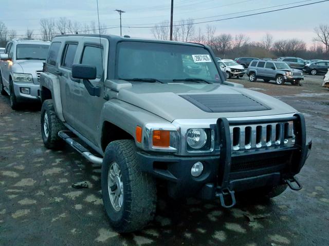 5GTDN136268200356 - 2006 HUMMER H3 TAN photo 1