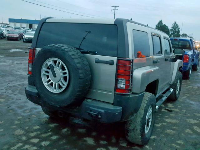 5GTDN136268200356 - 2006 HUMMER H3 TAN photo 4