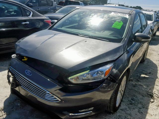 1FADP3J20JL232182 - 2018 FORD FOCUS TITA GRAY photo 2