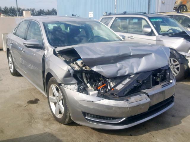 1VWBN7A33CC008038 - 2012 VOLKSWAGEN PASSAT SE SILVER photo 1