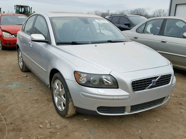 YV1MS382262222694 - 2006 VOLVO S40 2.4I SILVER photo 1