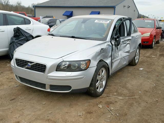 YV1MS382262222694 - 2006 VOLVO S40 2.4I SILVER photo 2