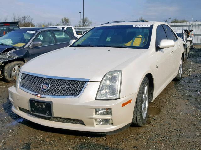 1G6DW677650164093 - 2005 CADILLAC STS WHITE photo 2