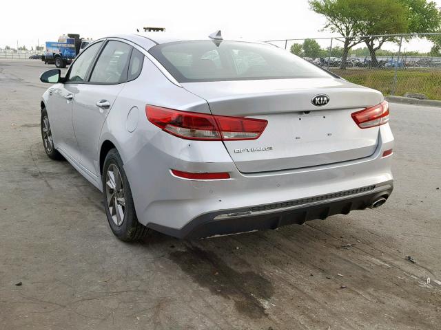 5XXGT4L36KG318306 - 2019 KIA OPTIMA LX SILVER photo 3