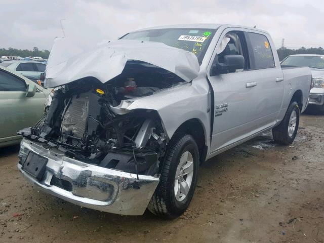 1C6RR7LT9KS550131 - 2019 RAM 1500 CLASS Plata foto 2