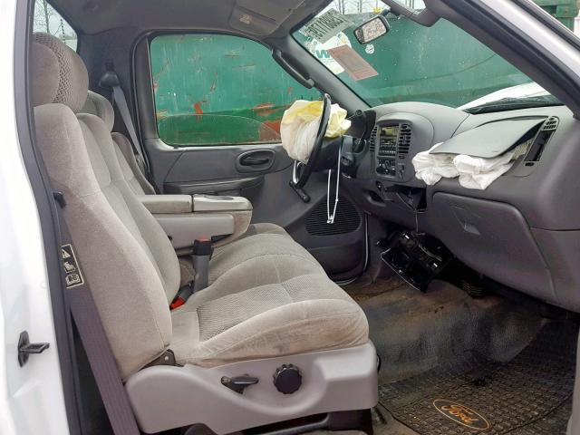 1FTRF17W33NA55779 - 2003 FORD F150 WHITE photo 5