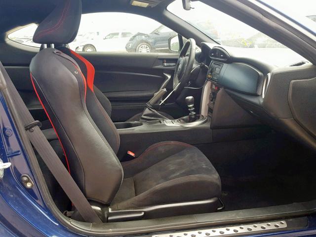 JF1ZNAA16D1720379 - 2013 TOYOTA SCION FR-S BLUE photo 5