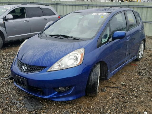 JHMGE88449S021357 - 2009 HONDA FIT SPORT BLUE photo 2