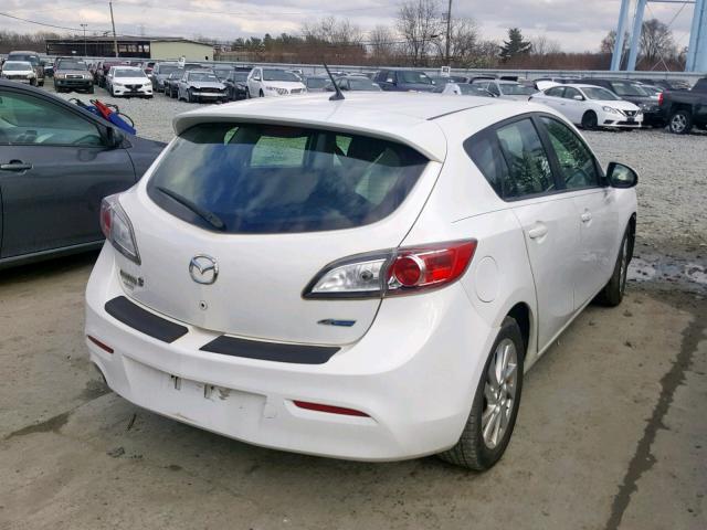 JM1BL1L82D1712307 - 2013 MAZDA 3 I WHITE photo 4