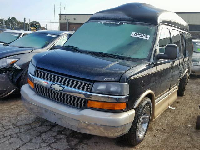 1GBFG15T541205249 - 2004 CHEVROLET EXPRESS G1 BLACK photo 2