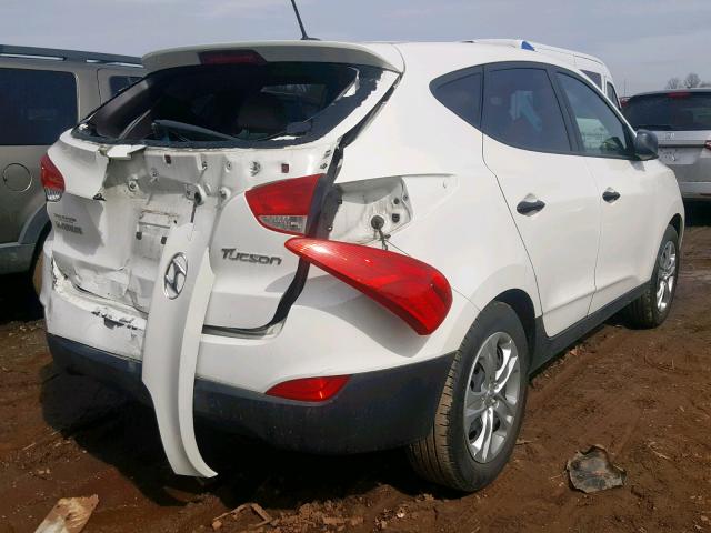 KM8JT3AB7CU489020 - 2012 HYUNDAI TUCSON GL WHITE photo 4