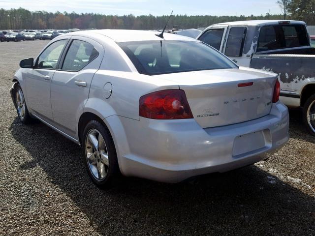 1B3BD2FG5BN519419 - 2011 DODGE AVENGER LU SILVER photo 3