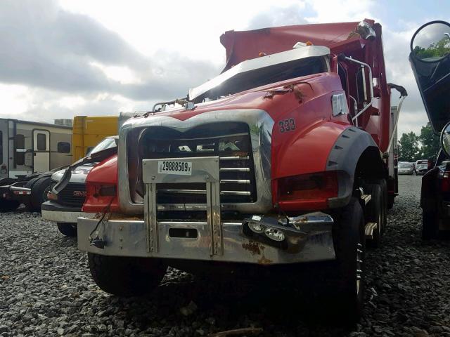 1M2GR4GC1KM003475 - 2019 MACK GRANITE RED photo 2