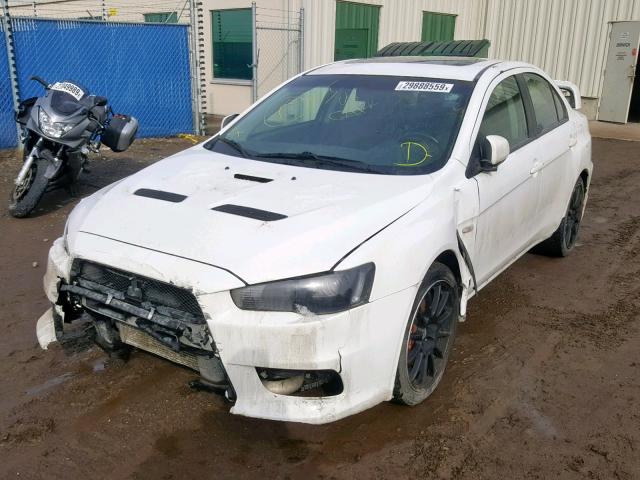 JA32W8FV8BU029961 - 2011 MITSUBISHI LANCER EVO WHITE photo 2