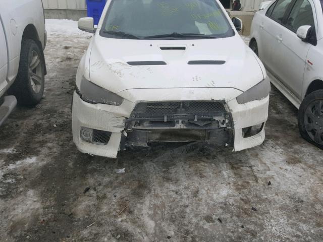 JA32W8FV8BU029961 - 2011 MITSUBISHI LANCER EVO WHITE photo 9