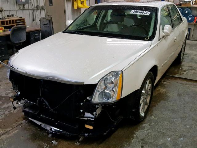 1G6KD5EY4AU107364 - 2010 CADILLAC DTS LUXURY WHITE photo 2