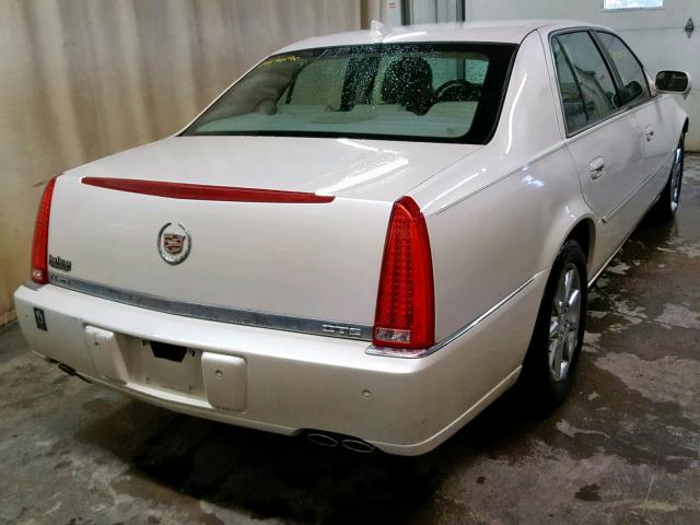 1G6KD5EY4AU107364 - 2010 CADILLAC DTS LUXURY WHITE photo 4