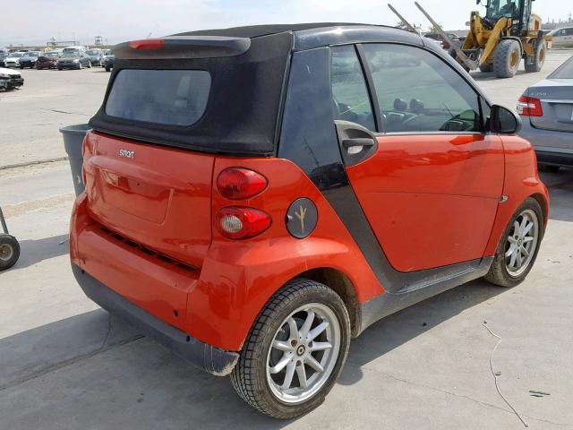 WMEEK31X98K169237 - 2008 SMART FORTWO PAS ORANGE photo 4