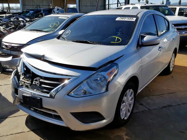 3N1CN7AP3FL871329 - 2015 NISSAN VERSA S SILVER photo 2